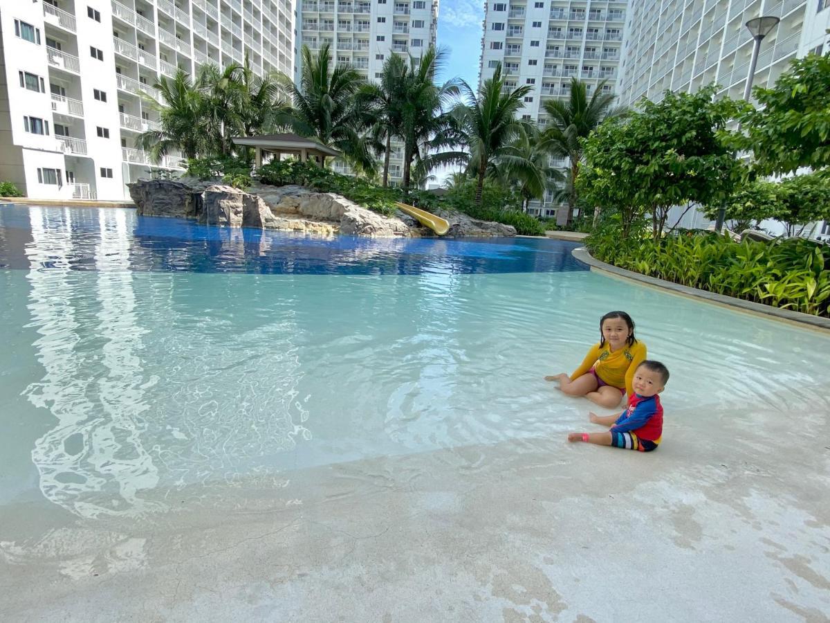 Santiorini At Shore Residences Пасай Екстериор снимка
