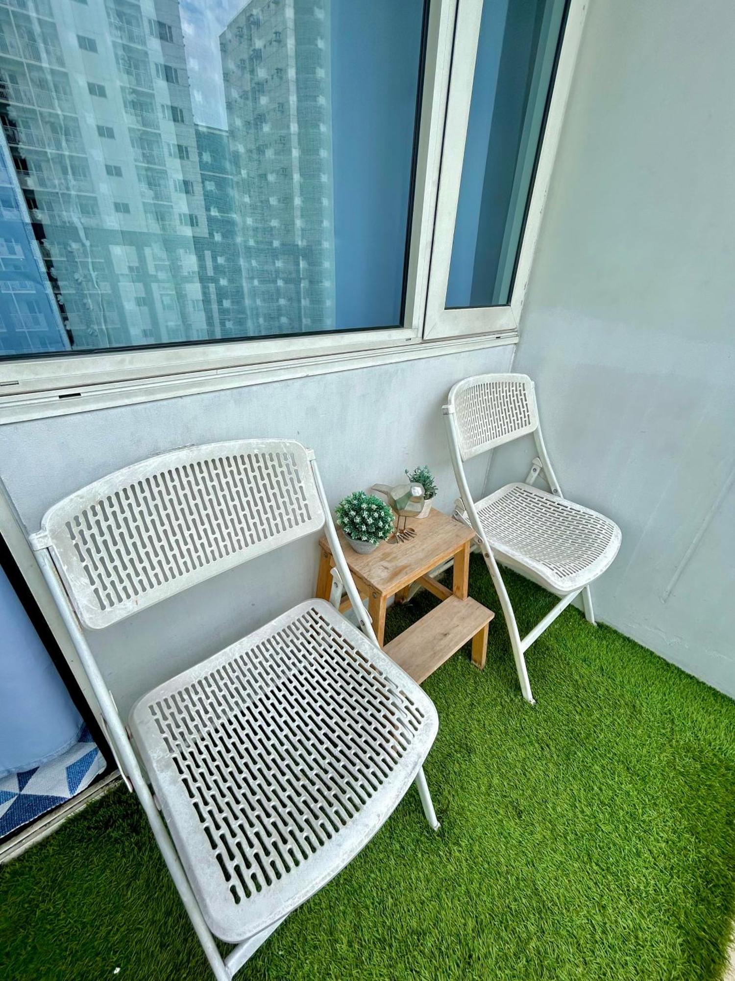 Santiorini At Shore Residences Пасай Екстериор снимка